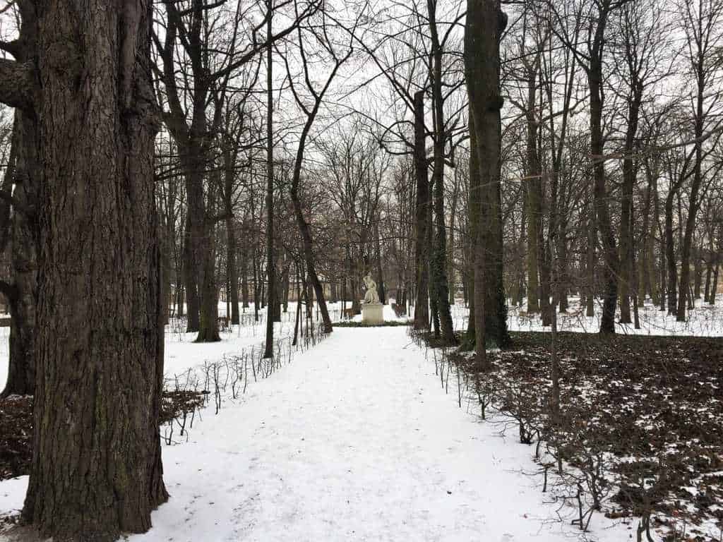 The Royal Lazienki Museum and Park in Warsaw - attractions for kids - park in winter time