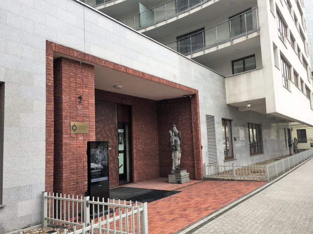 Museum of Asia and the Pacific in Warsaw - the entrance