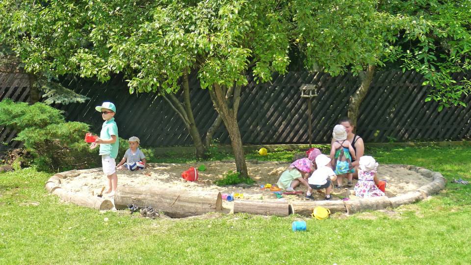 Maple Tree Montessori Preschool Warsaw Poland